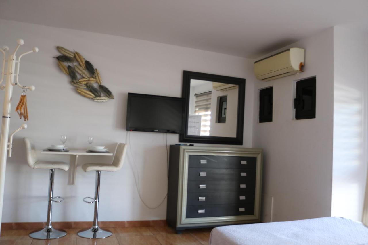 Apartamentos La Carmen Arrecife  Bagian luar foto