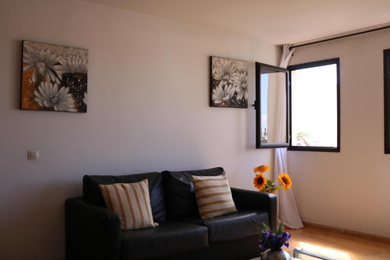 Apartamentos La Carmen Arrecife  Bagian luar foto
