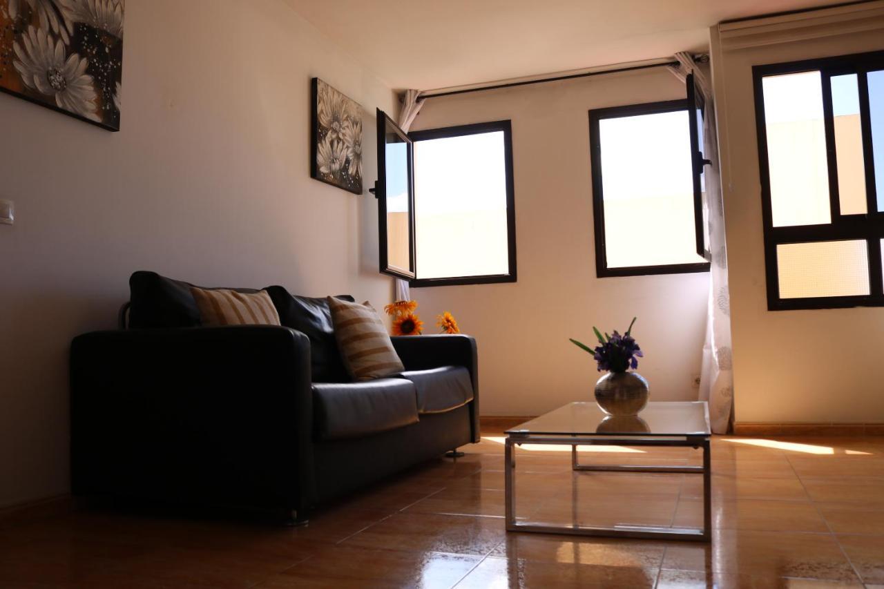 Apartamentos La Carmen Arrecife  Bagian luar foto
