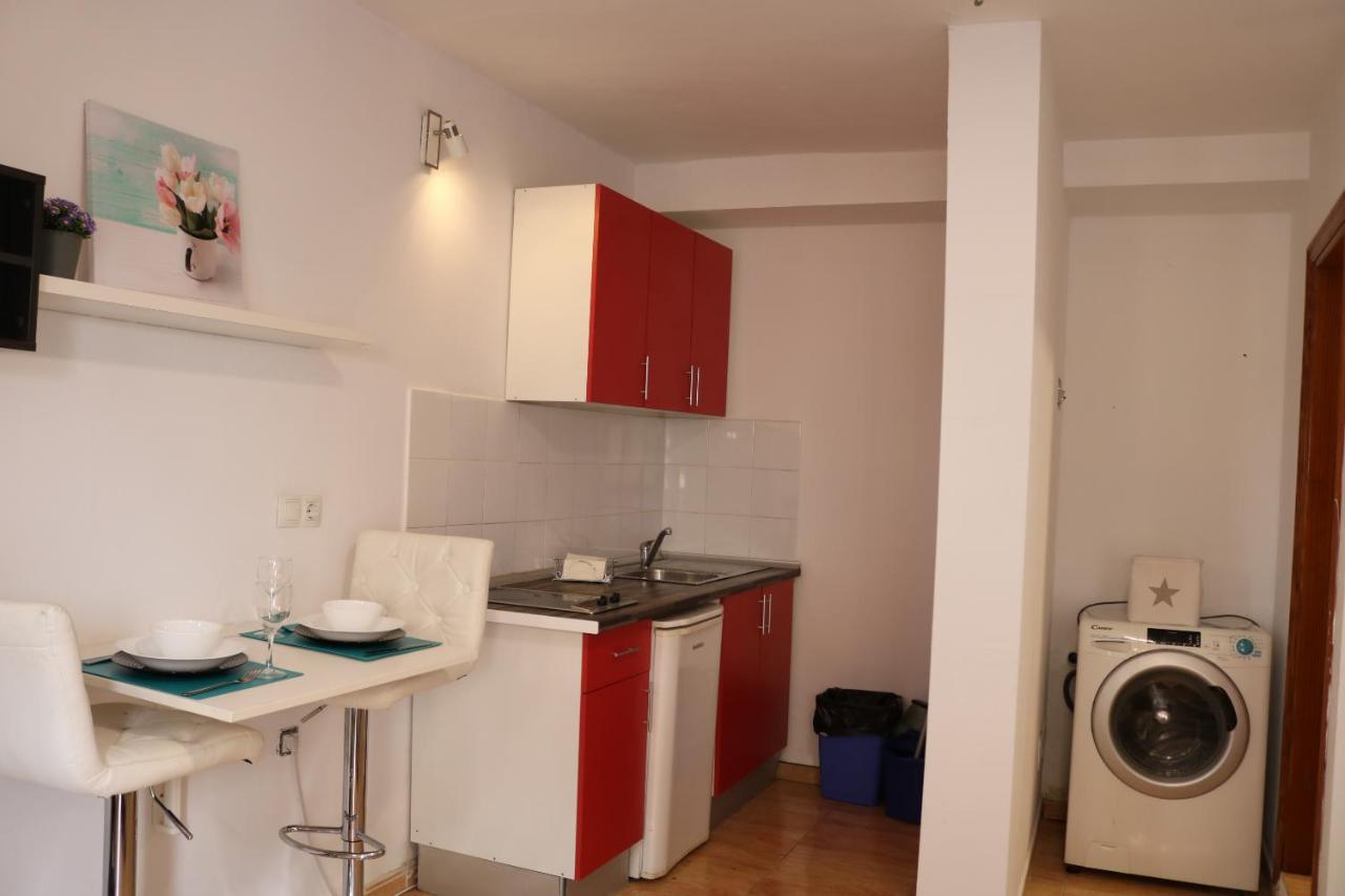 Apartamentos La Carmen Arrecife  Bagian luar foto